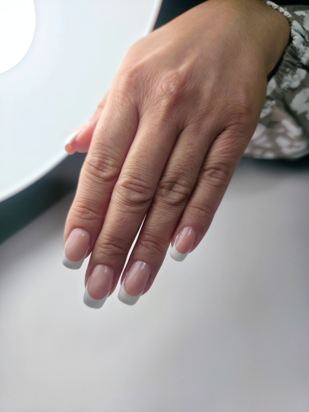 Mademoiselle Natalie studio #beograd Francuski manikir i pedikir Doplata za french