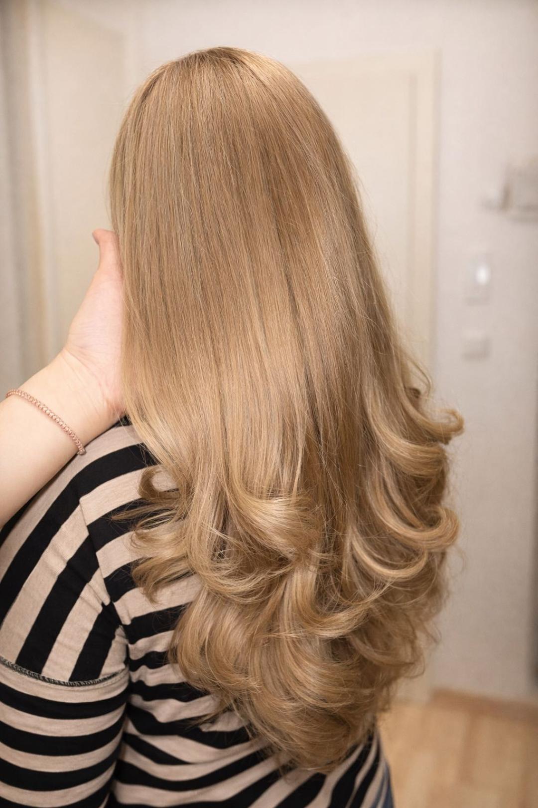 Farbanje cele dužine - 80 grama farbe - Beauty house by Marina, Novi Sad Farbanje kose Frizerski saloni Farbanje kose, Novi Sad, Sajmište, Detelinara, Banatić