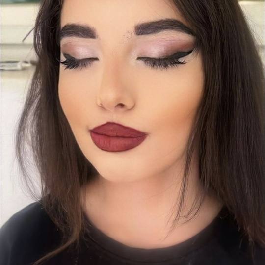 Zen B #beograd Make-up / šminkanje Profesionalno šminkanje - svečana šminka