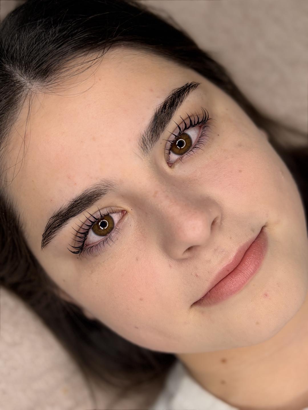 Almari Beauty Concept #kragujevac Trepavice Lash lift