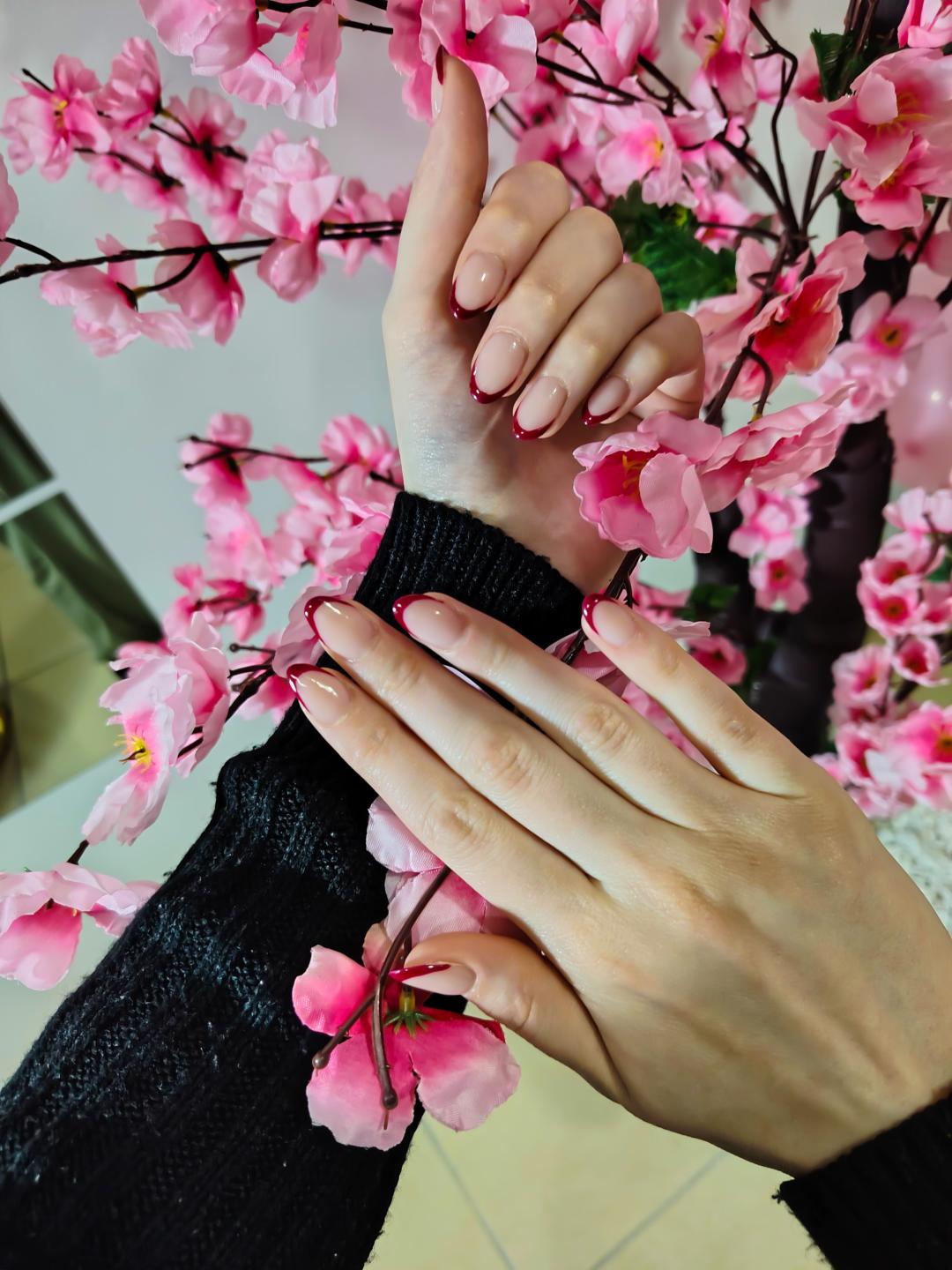 Izlivanje noktiju gelom - S dužina - Nastja beauty studio, Beograd Izlivanje noktiju Nokti Izlivanje noktiju, Beograd, Vukov spomenik, Đeram