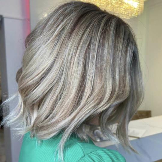 Bellezza e Colori #beograd Ombre, sombre, balayage Balayage - kosa srednje dužine Balayage i šiša