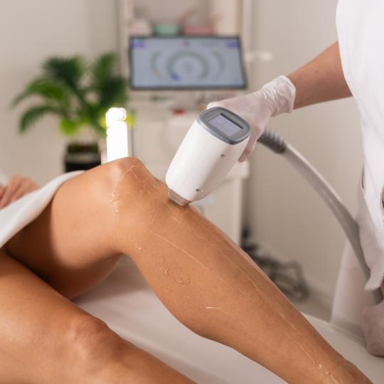 Pearl Beauty #novisad Laserska epilacija Laserska epilacija pazuha + intimne regije + celih nogu - z