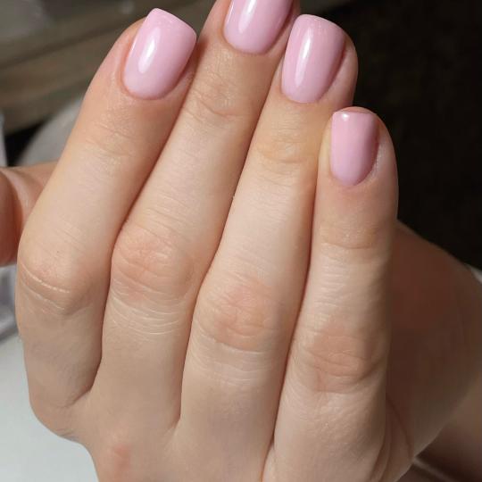 Nails Studio #beograd Ojačavanje noktiju Gel lak / rubber baza Nokti