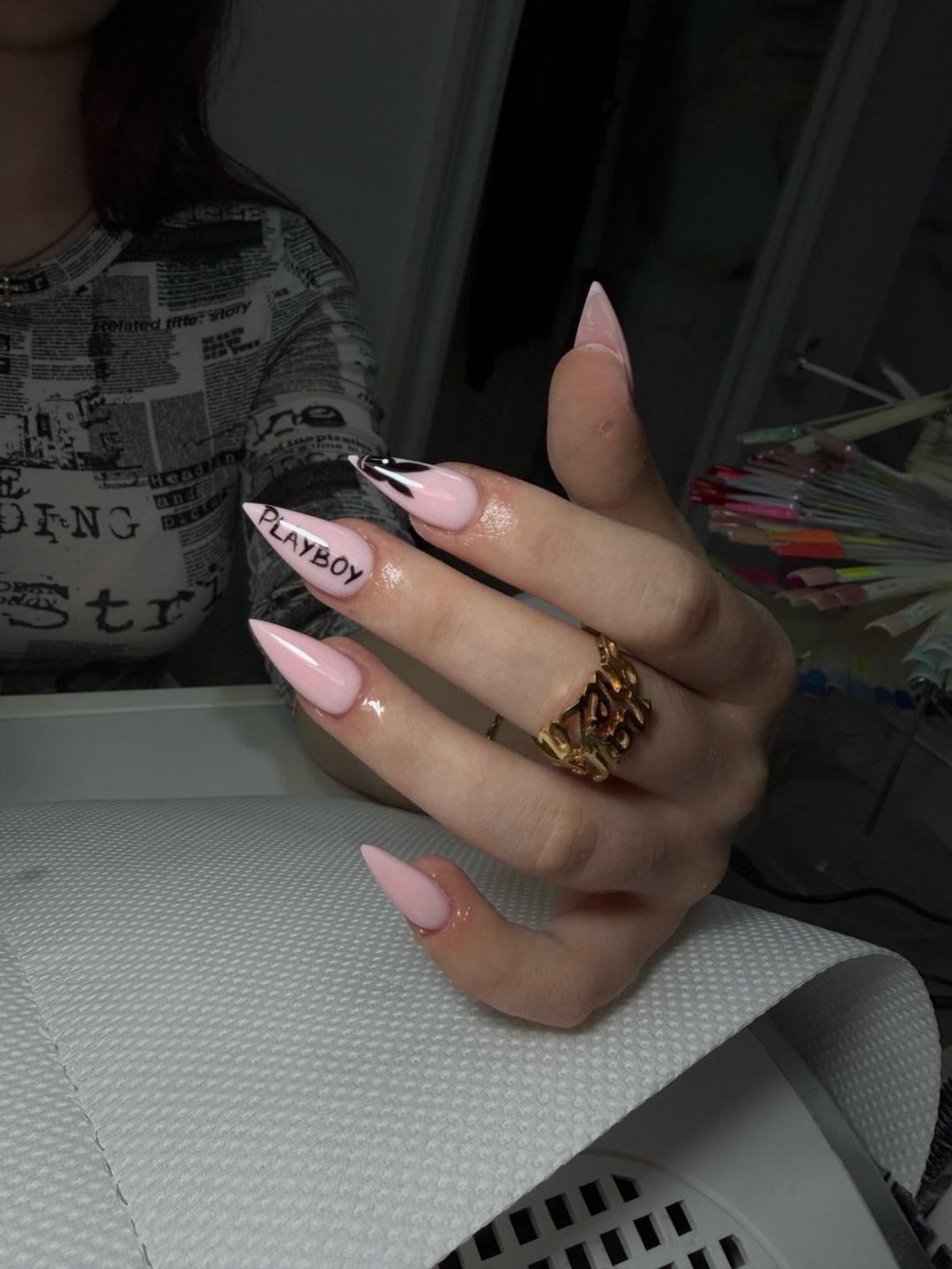 Izlivanje noktiju gelom - XL dužina - Sneža Nails, Beograd Izlivanje noktiju Nokti Izlivanje noktiju, Beograd, Novi Beograd Stari Merkator