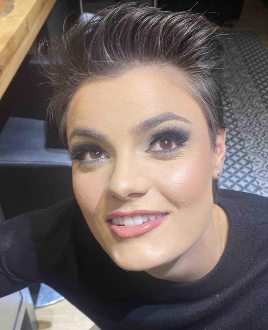 Viva Beauty Centar #novisad Make-up / šminkanje Profesionalno šminkanje + veštačke trepavice