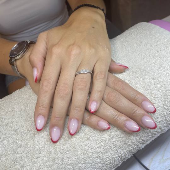 Beauty room Zvezdara #beograd Lakiranje noktiju French - dodatak uz uslugu