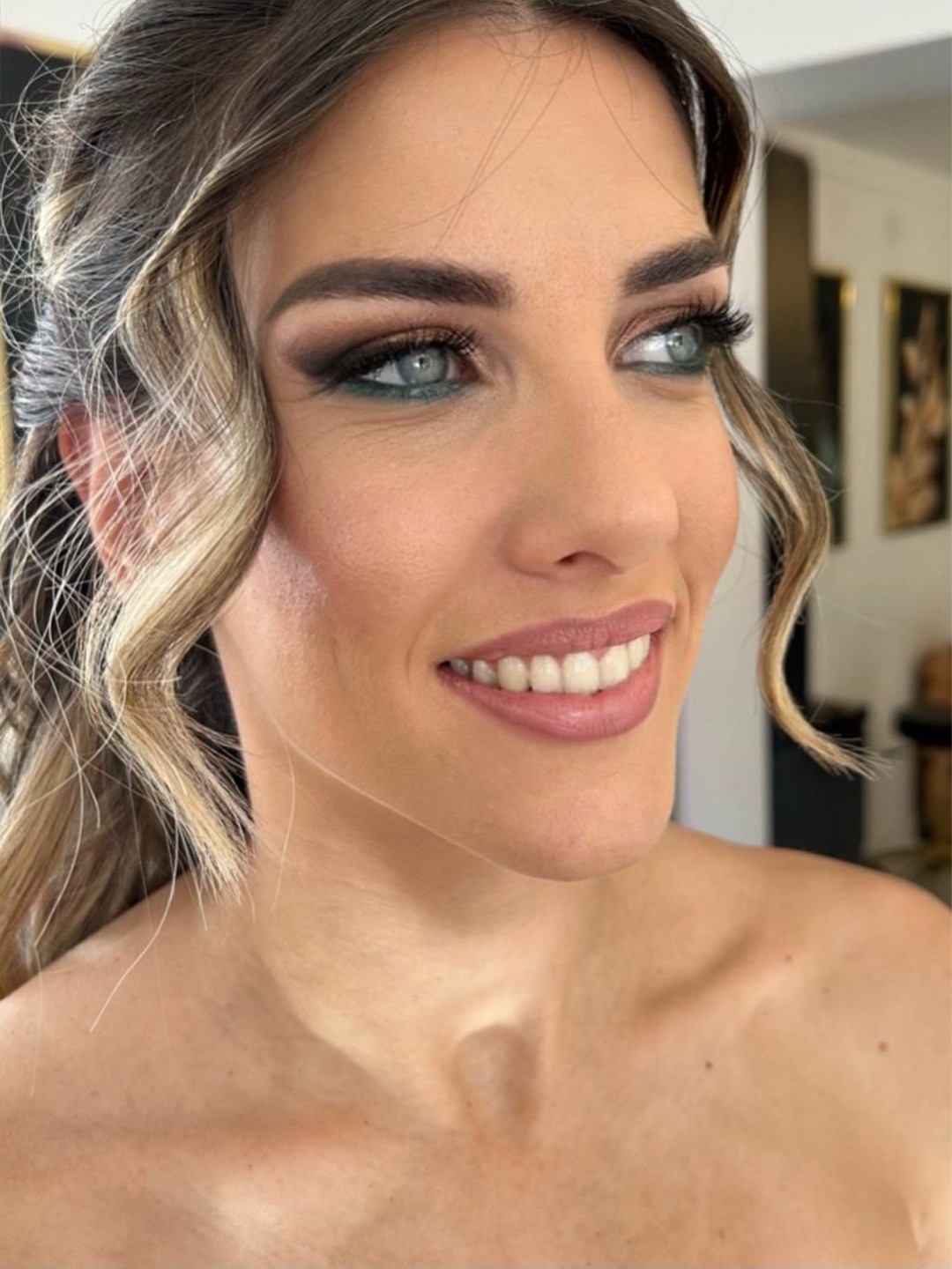 Esthetique Privé #beograd Make-up / šminkanje Profesionalno šminkanje + veštačke trepavice - večernja šminka