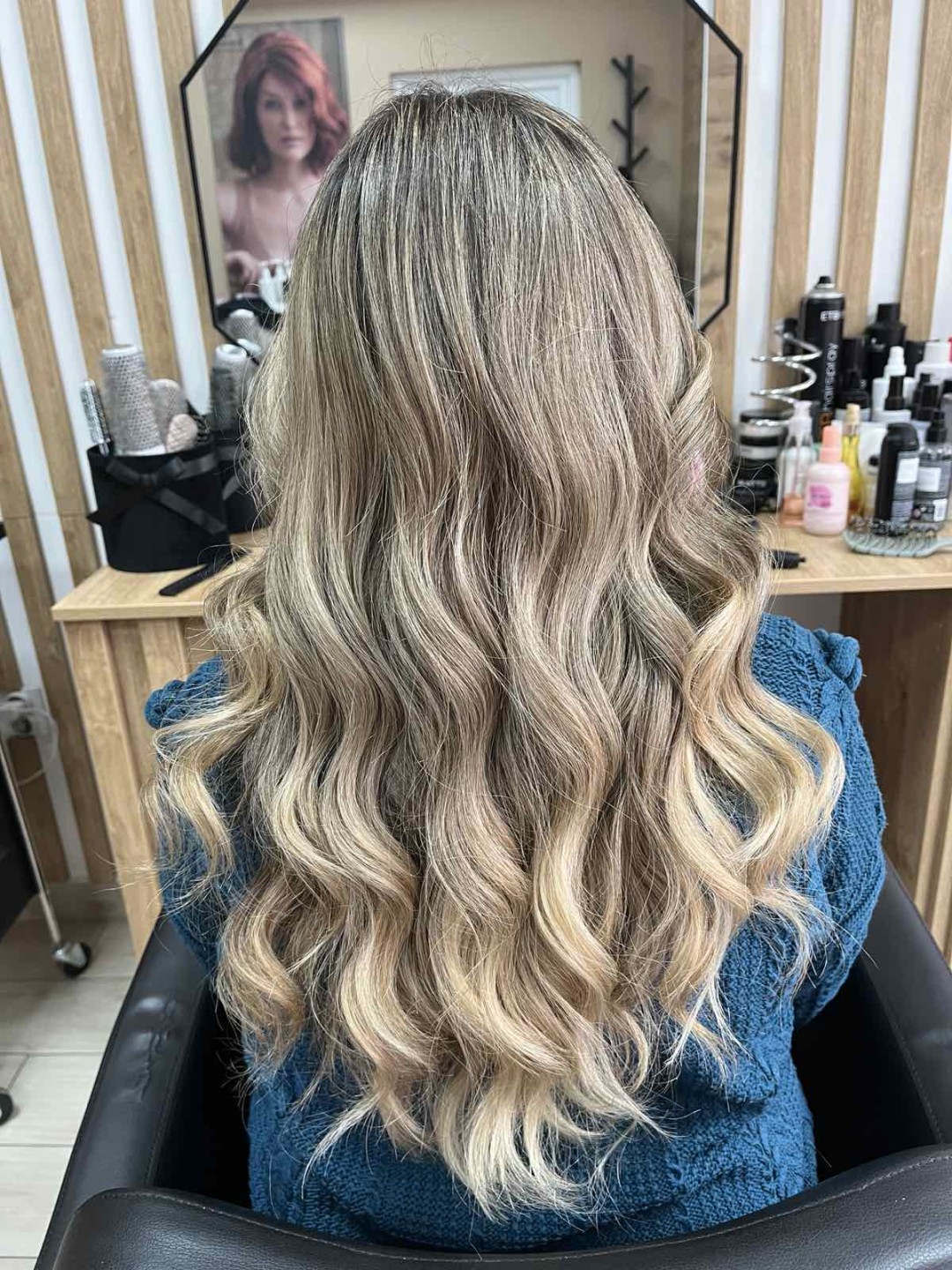 Balayage - ekstra duga kosa - Jelena Marinković, Beograd Ombre, sombre, balayage Frizerski saloni Ombre, sombre, balayage, Beograd, Zemun Gornji grad, Zemun polje, Altina, Galenika, Batajnica