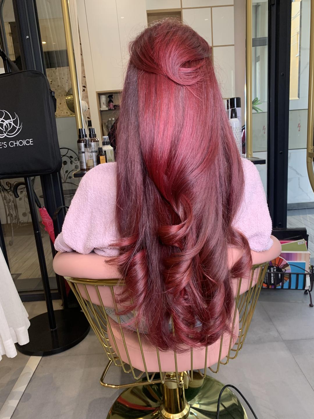 Feniranje - ekstra duge kose - Beauty Industry Women1, Beograd Feniranje i stilizovanje Frizerski saloni Feniranje i stilizovanje, Beograd, Vračar, Čubura, Crveni krst