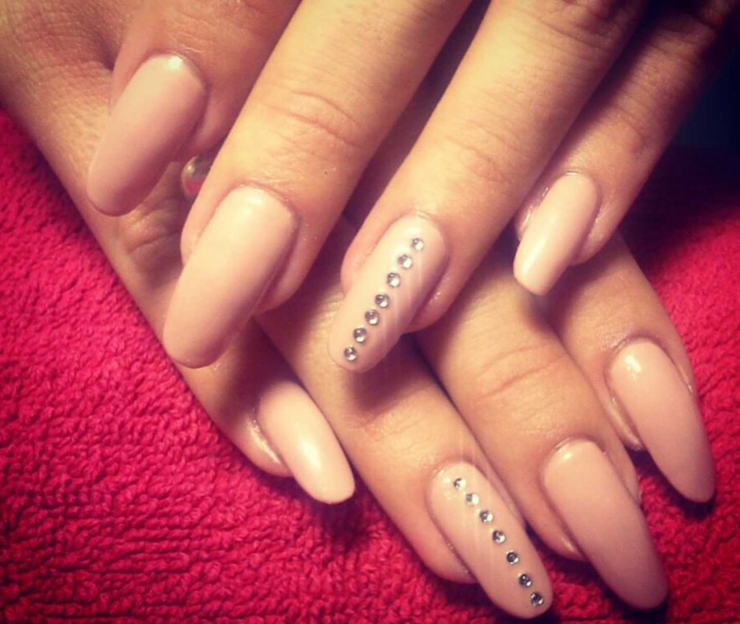 Grossi cosmetic #beograd Nadogradnja noktiju