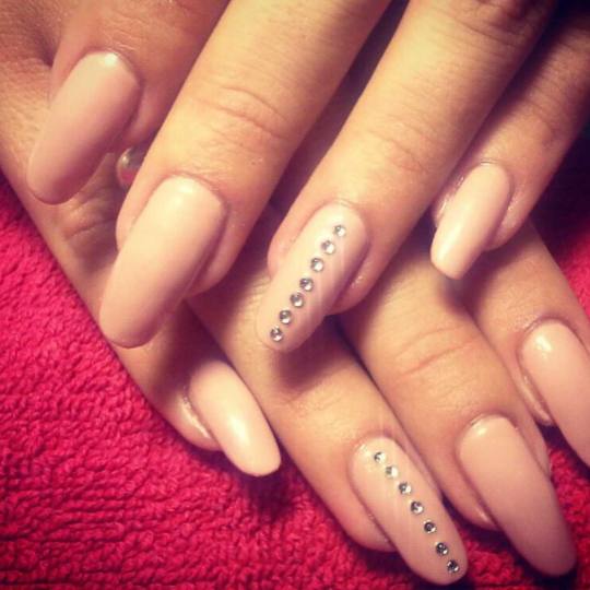 Grossi cosmetic #beograd Nadogradnja noktiju