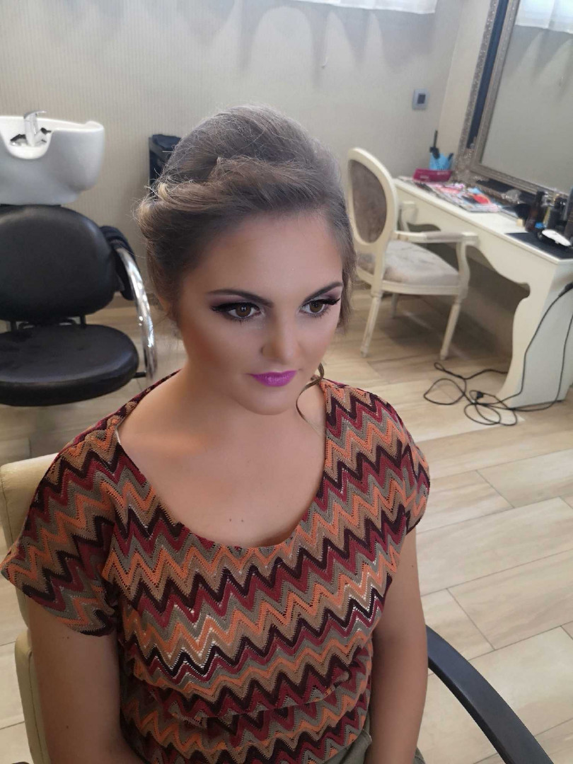 Bibi beauty centar #beograd Make-up / šminkanje Profesionalno šminkanje + veštačke trepavice