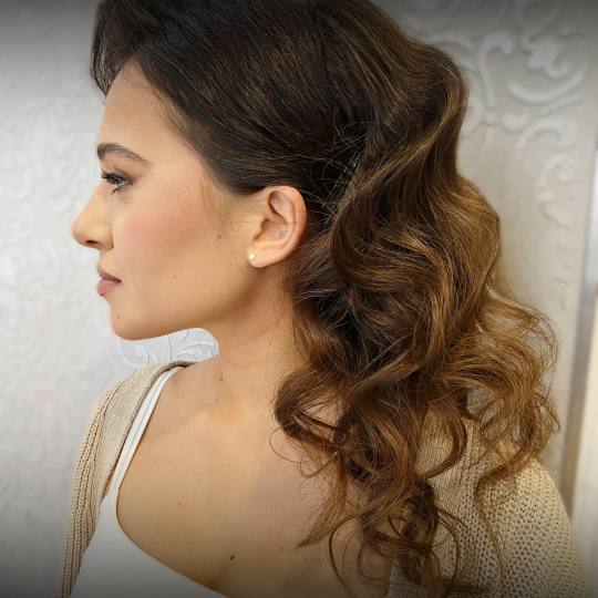 Nega i lepota NS 1 #novisad Svečane i frizure za svadbu Mini GLAM WAVES - na suvu kosu