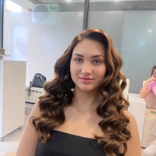 Dream Hair Studio #beograd Svečane i frizure za svadbu Hollywood talasi - duga kosa Hollywood talas