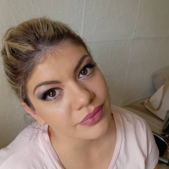 Viktorija City #beograd Make-up / šminkanje Profesionalno šminkanje + veštačke trepavice
