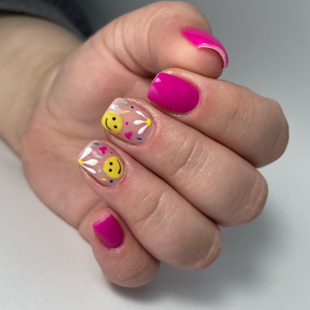 Beauty by Nevena Panić #beograd Ojačavanje noktiju Ruber baza - S dužina