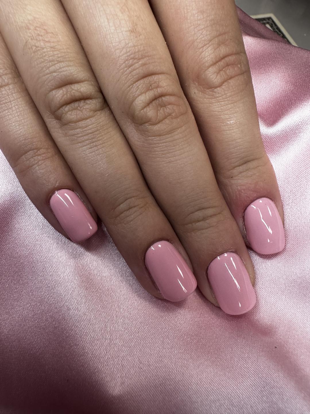 Manikir + gel lak - TT beauty atelier, Beograd Manikir Nokti Manikir, Beograd, Slavija, Autokomanda, Neimar