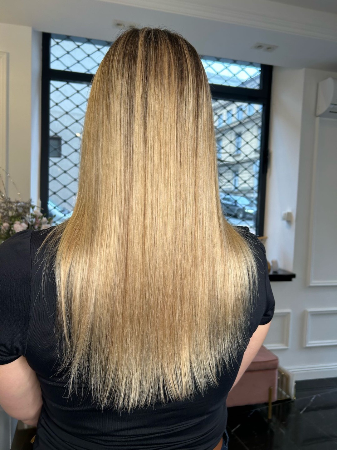 Esthetique Privé #beograd Pramenovi Pramenovi na foliju +Preliv + Feniranje +Šišanje +Black Caviar tretman