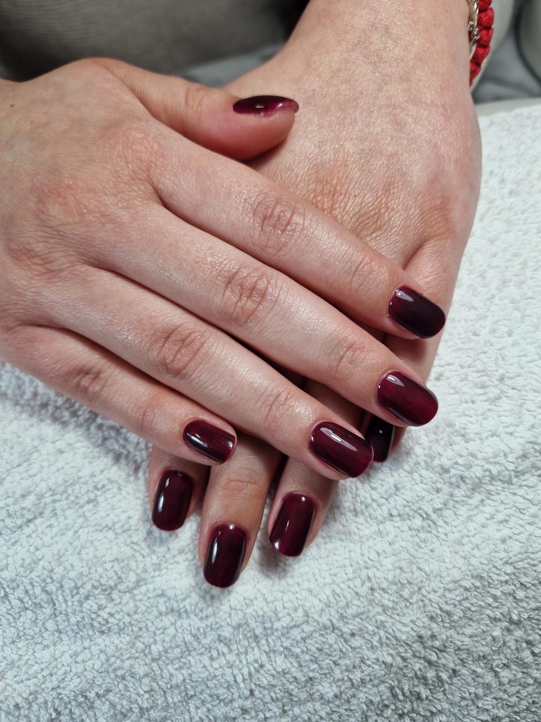 Novelle #beograd Ojačavanje noktiju Ojačavanje noktiju rubber bazom - M dužina