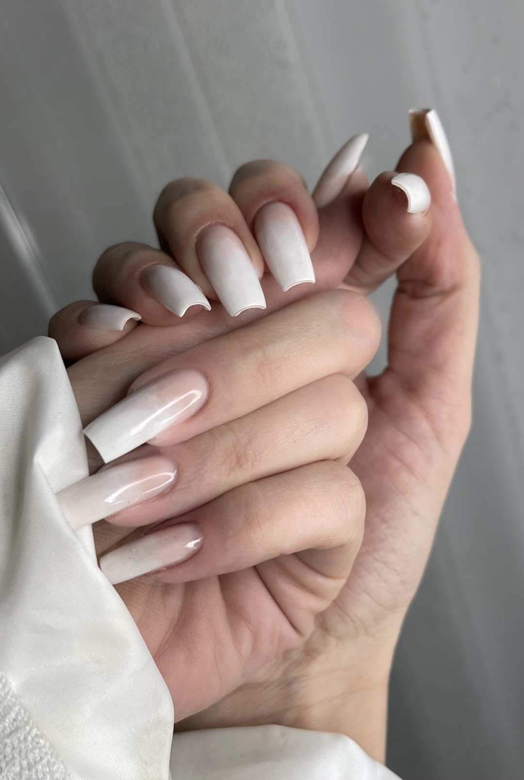 HOB House of Beauty #beograd Izlivanje noktiju Izlivanje noktiju gelom - L dužina