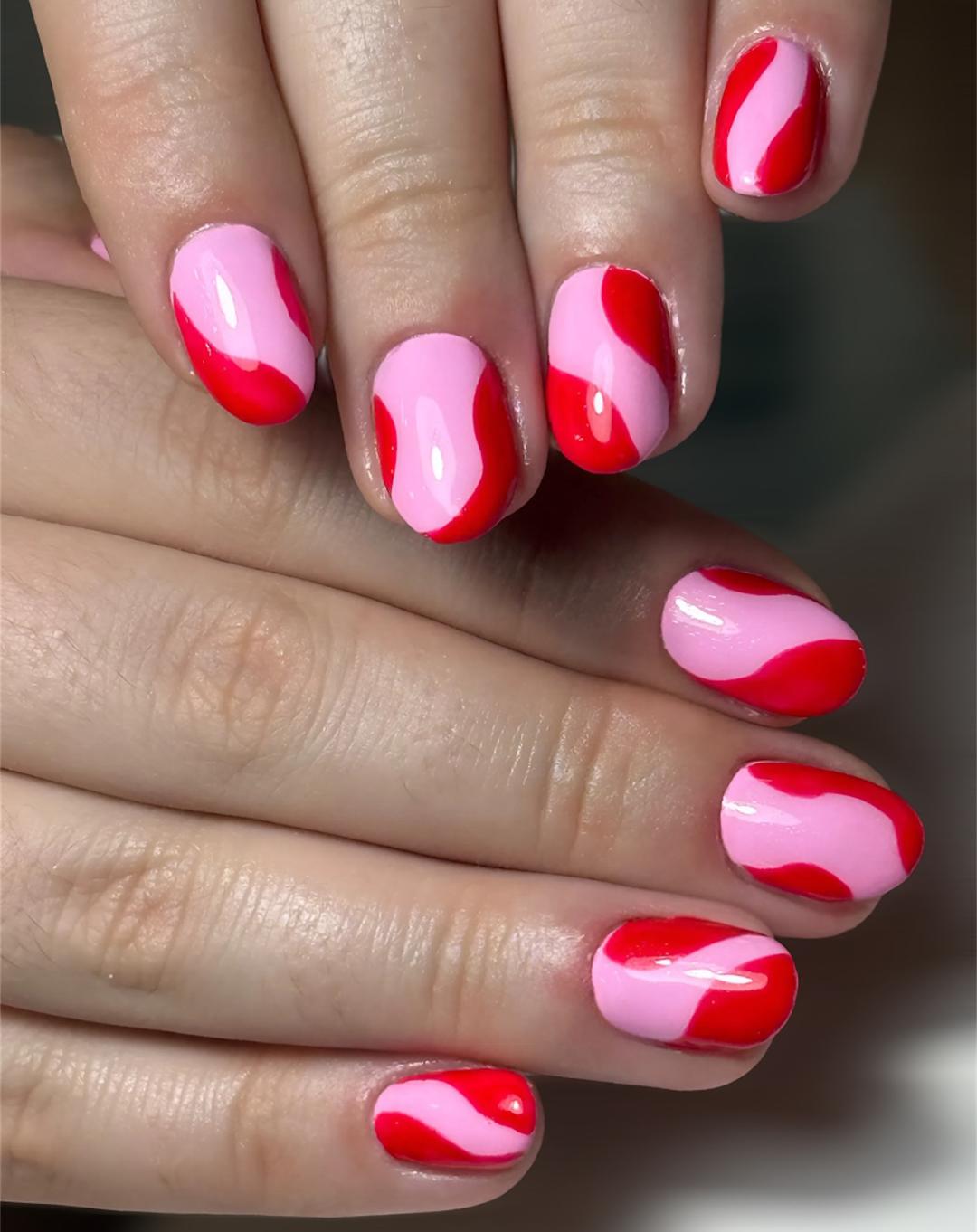 Izlivanje noktiju gelom - S dužina - Mia bella beauty, Novi Sad Izlivanje noktiju Nokti Izlivanje noktiju, Novi Sad, Sajmište, Detelinara, Banatić