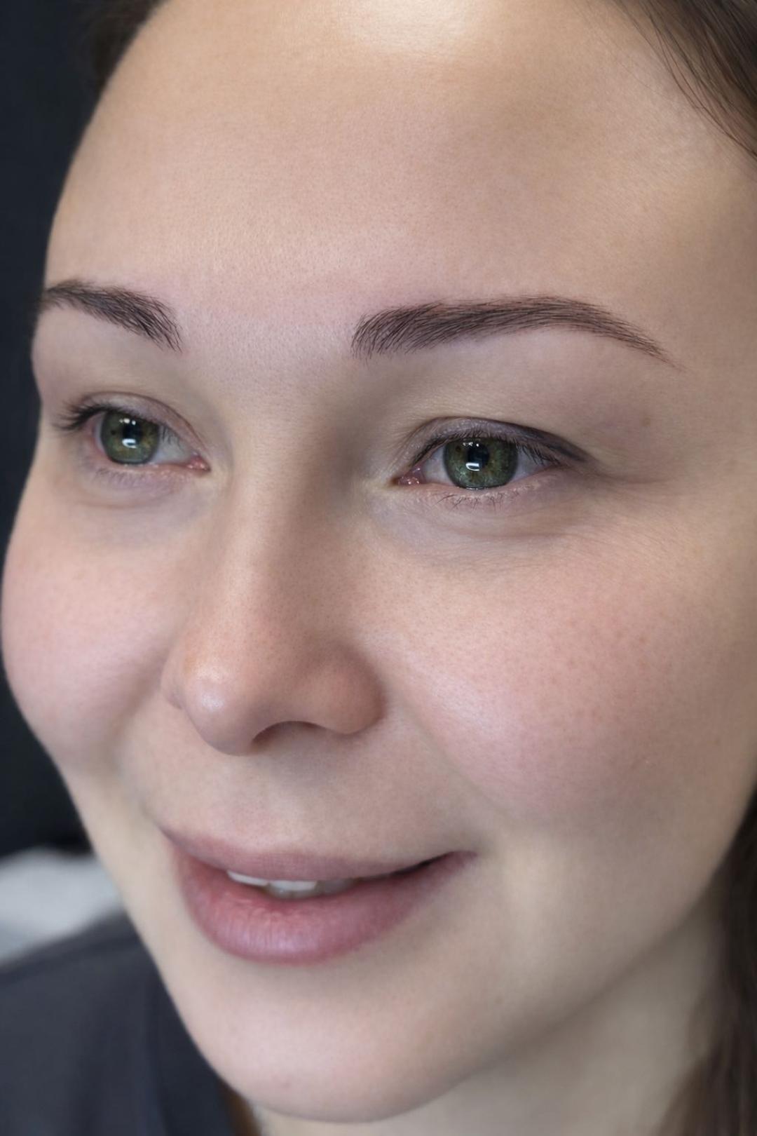 Trajna šminka obrva - prirodna tehnika iscrtavanja dlačica - AmiSo Beauty Studio, Novi Sad Trajna šminka Lice Trajna šminka, Novi Sad, Centar - Stari grad