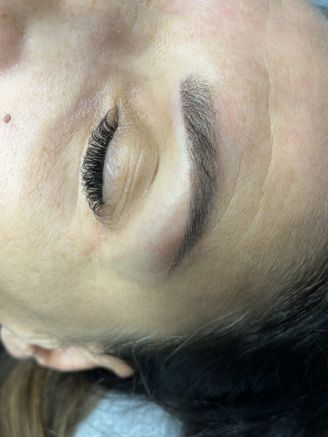 Iscrtavanje obrva mašinicom - Beauty Studio Asja 2, Novi Sad Obrve Lice Obrve, Novi Sad, Rotkvarija, Podbara, Salajka