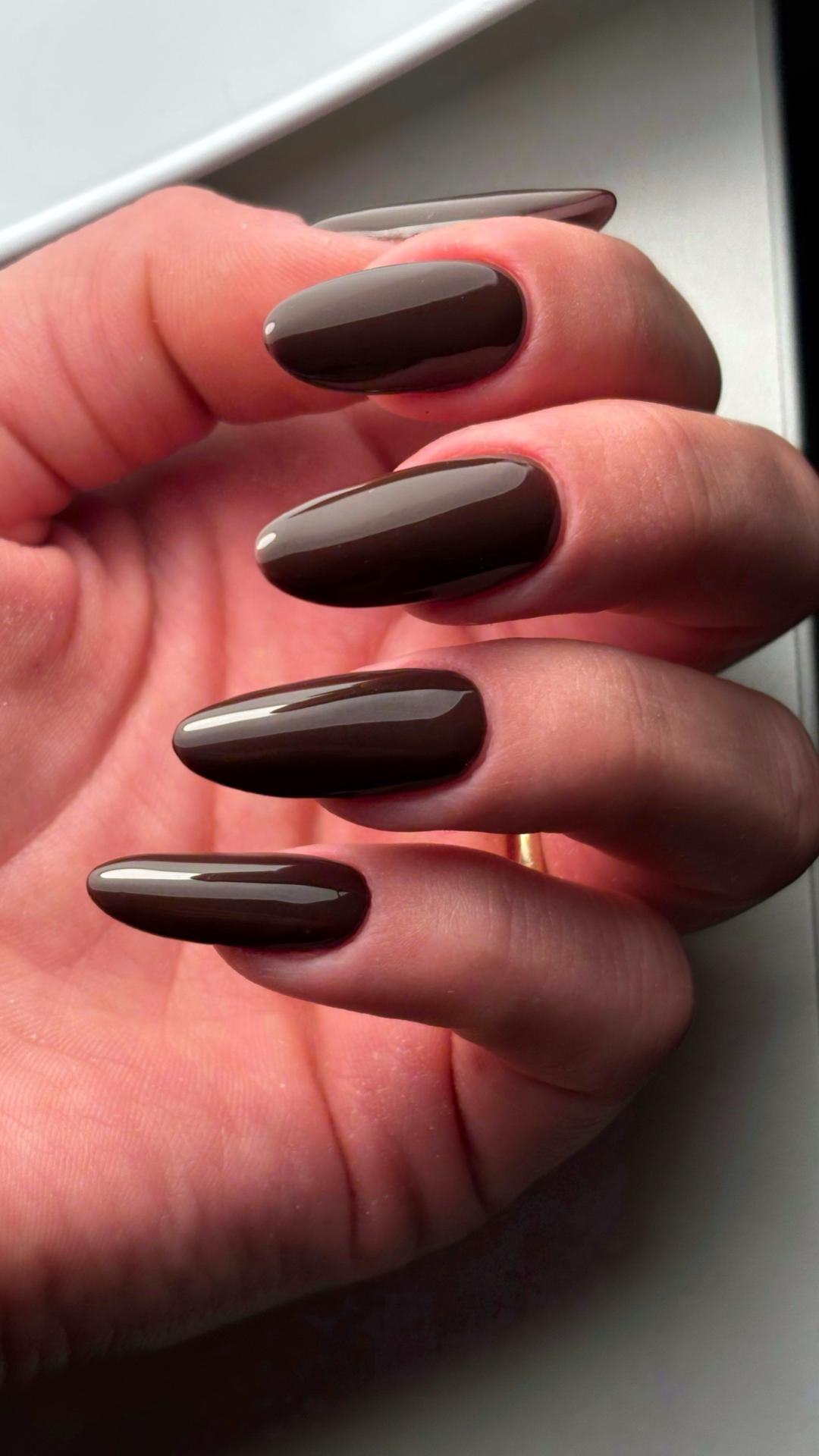 Teodora’s nails #beograd Izlivanje noktiju Izlivanje noktiju gelom - L dužina