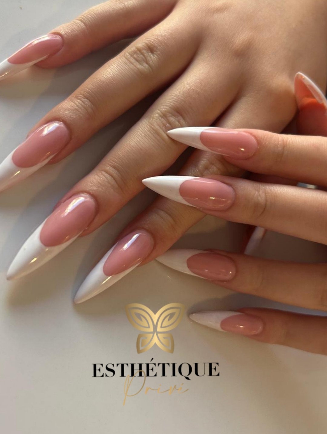 Esthetique Privé #beograd Izlivanje noktiju Izlivanje noktiju gelom - L dužina