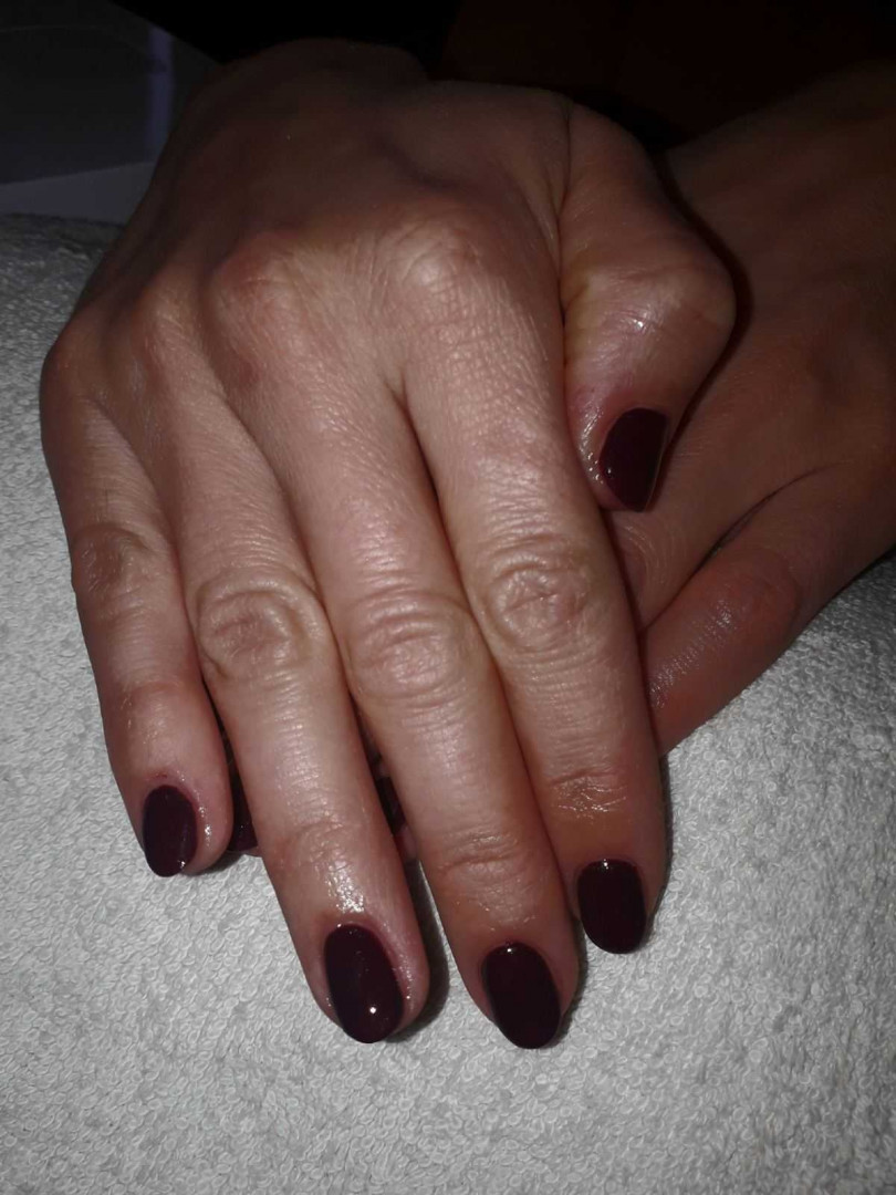 Cut & Color #beograd Korekcija noktiju Korekcija gel laka