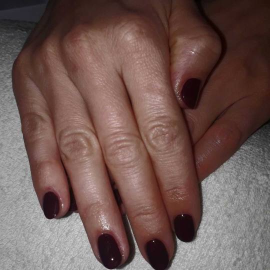 Cut & Color #beograd Korekcija noktiju Korekcija gel laka