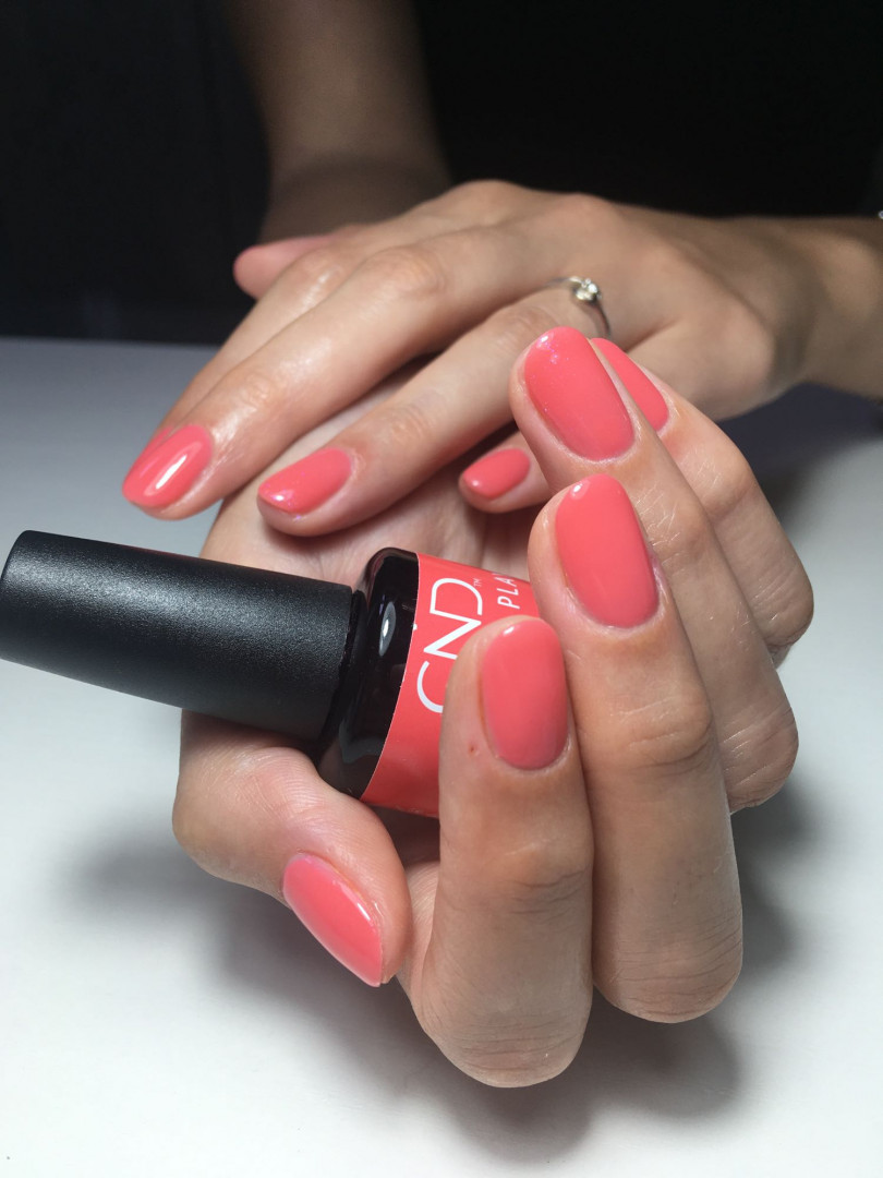 Look at me #beograd Manikir Manikir + gel lak CND Creative Play