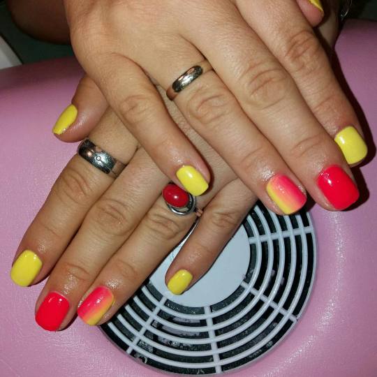 Choco Love #beograd Gel lak Gel lak - bez manikira #solarijum #collarium #izlivanje #nadogradnja #ko