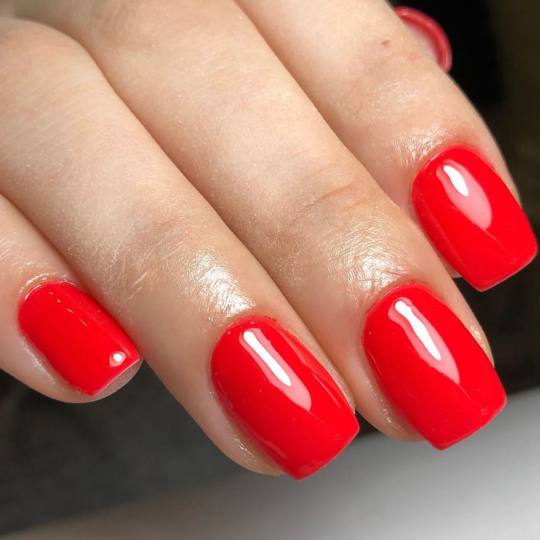 Mademoiselle Beauty #beograd Gel lak Gel lak - ruke sa aparatnim manikirom