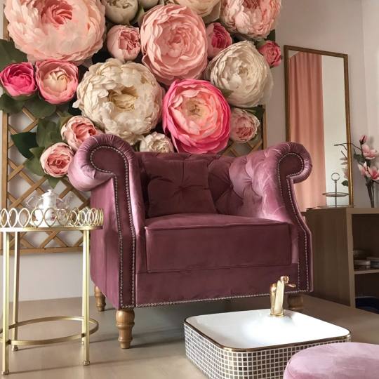 Mimo Velish #beograd Estetski pedikir Naš  cvetni kutak za Vaše kraljevsko uživanje! SPA pedikir 