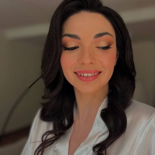 Pudra beauty & cosmetics bar #beograd Svečane i frizure za svadbu Frizura za venčanje + šminka za