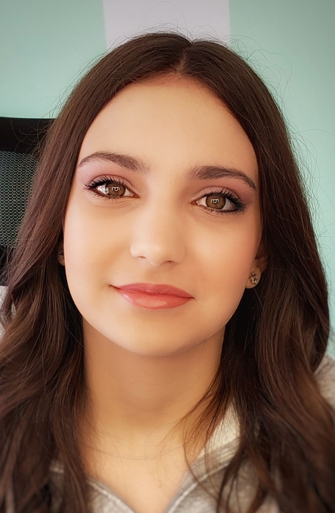 Albina Unisex Studio Lepote #temerin Make-up / šminkanje Profesionalno šminkanje - mala matura / dnevna šminka