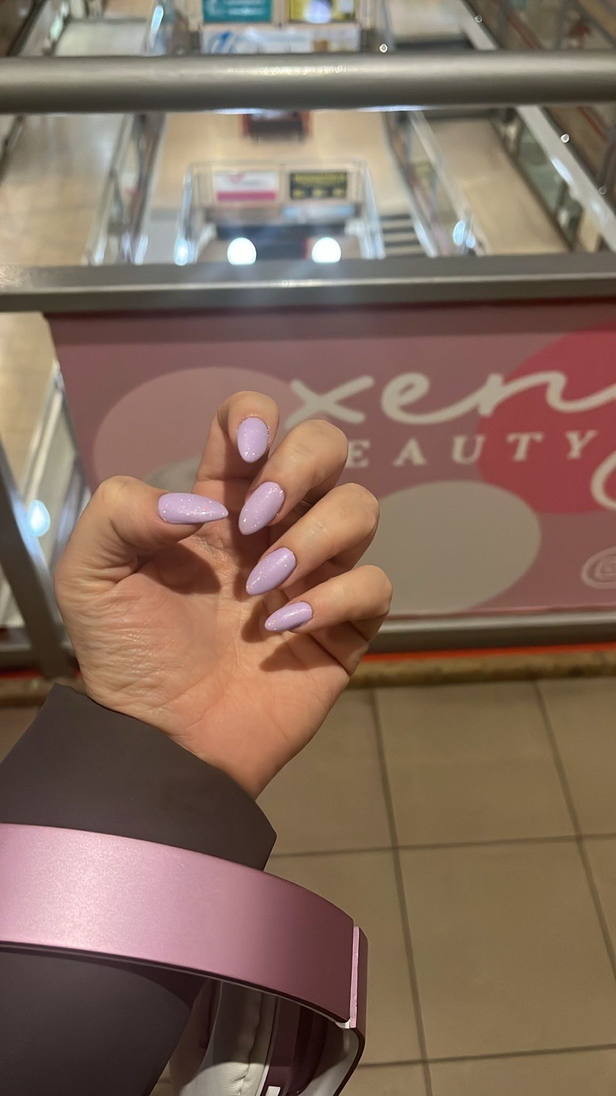 Xenija Beauty Room #beograd Manikir Izlivanje noktiju gelom - M duzina