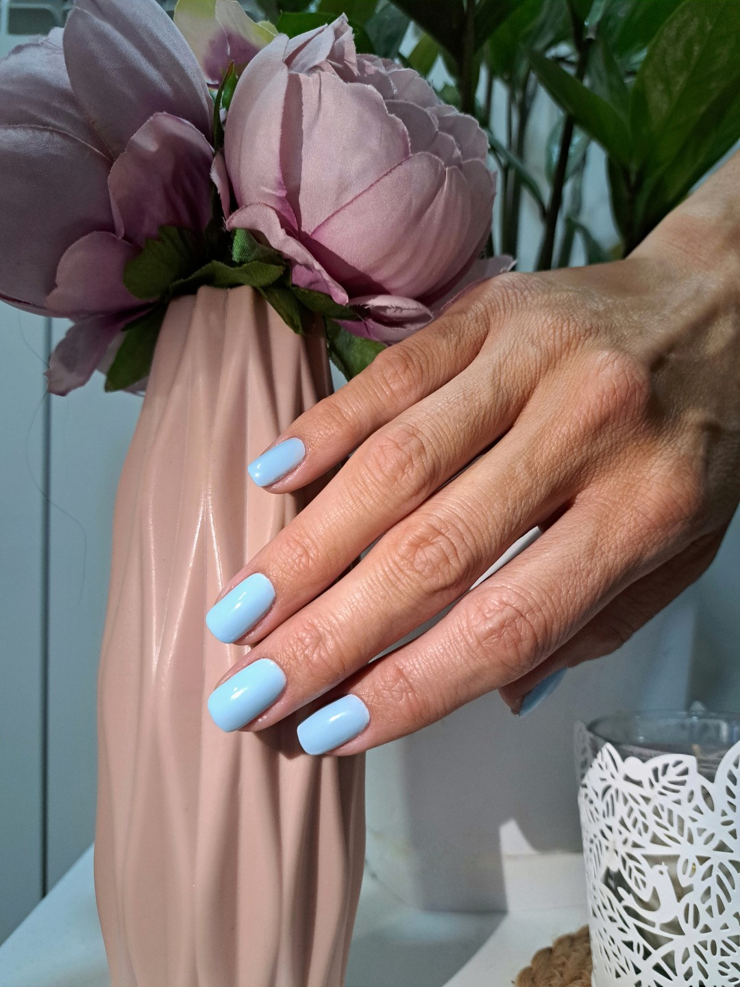 Beauty Studio by Milica Pavlović #beograd Korekcija noktiju Korekcija noktiju gelom