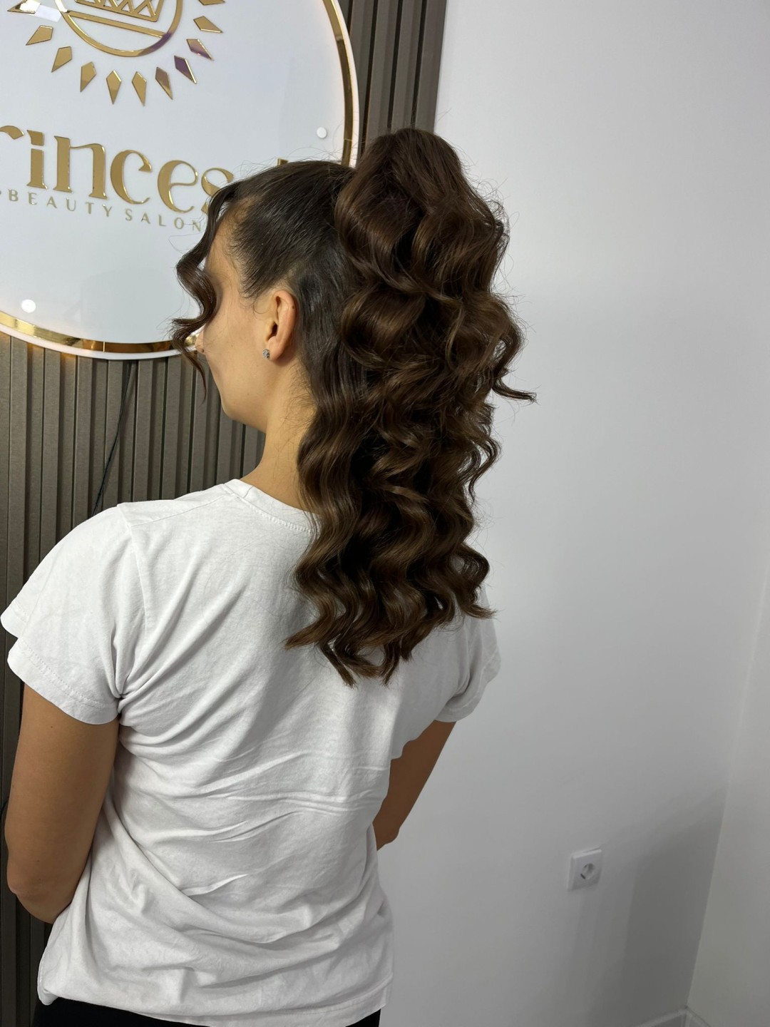 Princess beauty #nis Pletenice, kike, punđe Svečana frizura - Rep