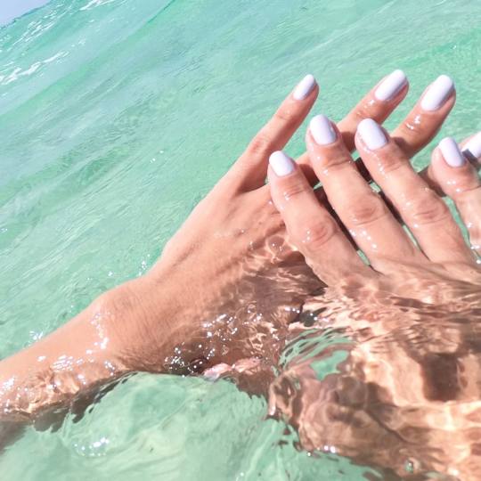 Tinss #beograd Gel lak Manikir + gel lak korekcija - skidanje salonskog rada(nas salon)
