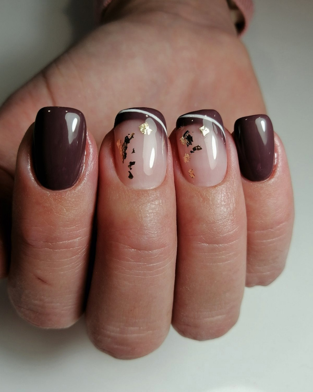 Nail office - TC BIG Rakovica #beograd Korekcija noktiju Korekcija noktiju gelom + boja - S dužina