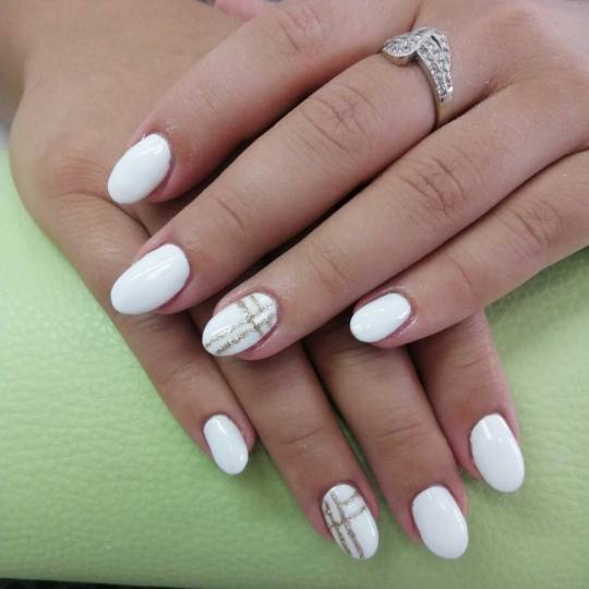 Lutka #beograd Gel lak Manikir + gel lak