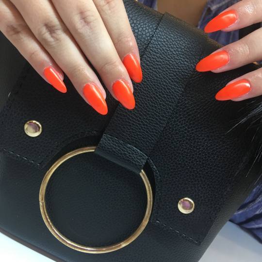 Alfaparf Nails #beograd Korekcija noktiju Korekcija ojačavanja / nadogradnje / izlivanja noktiju ko