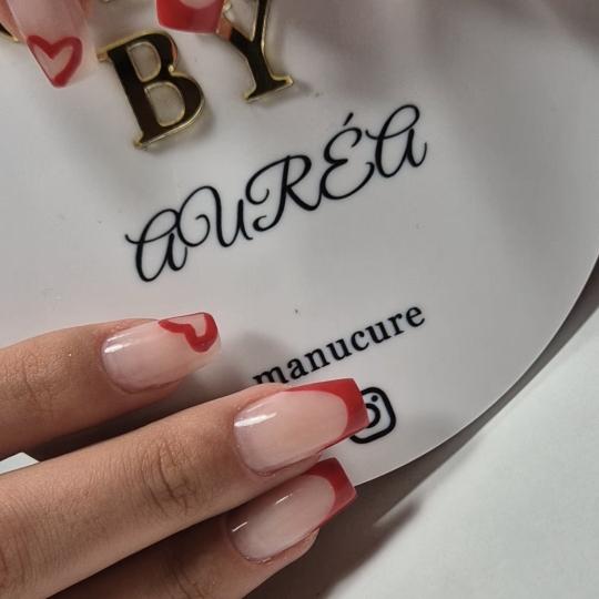 Auréa manucure usluga
