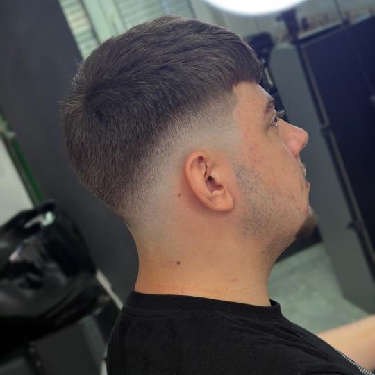 Studio Artistry #beograd Muško šišanje Muško šišanje - fade French crop 💈