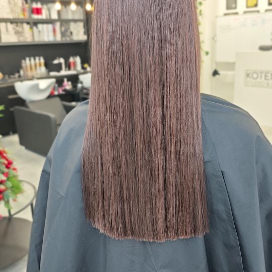 Kotenkova Studio & Education #beograd Farbanje kose Klasično farbanje cele dužine - duga kosa