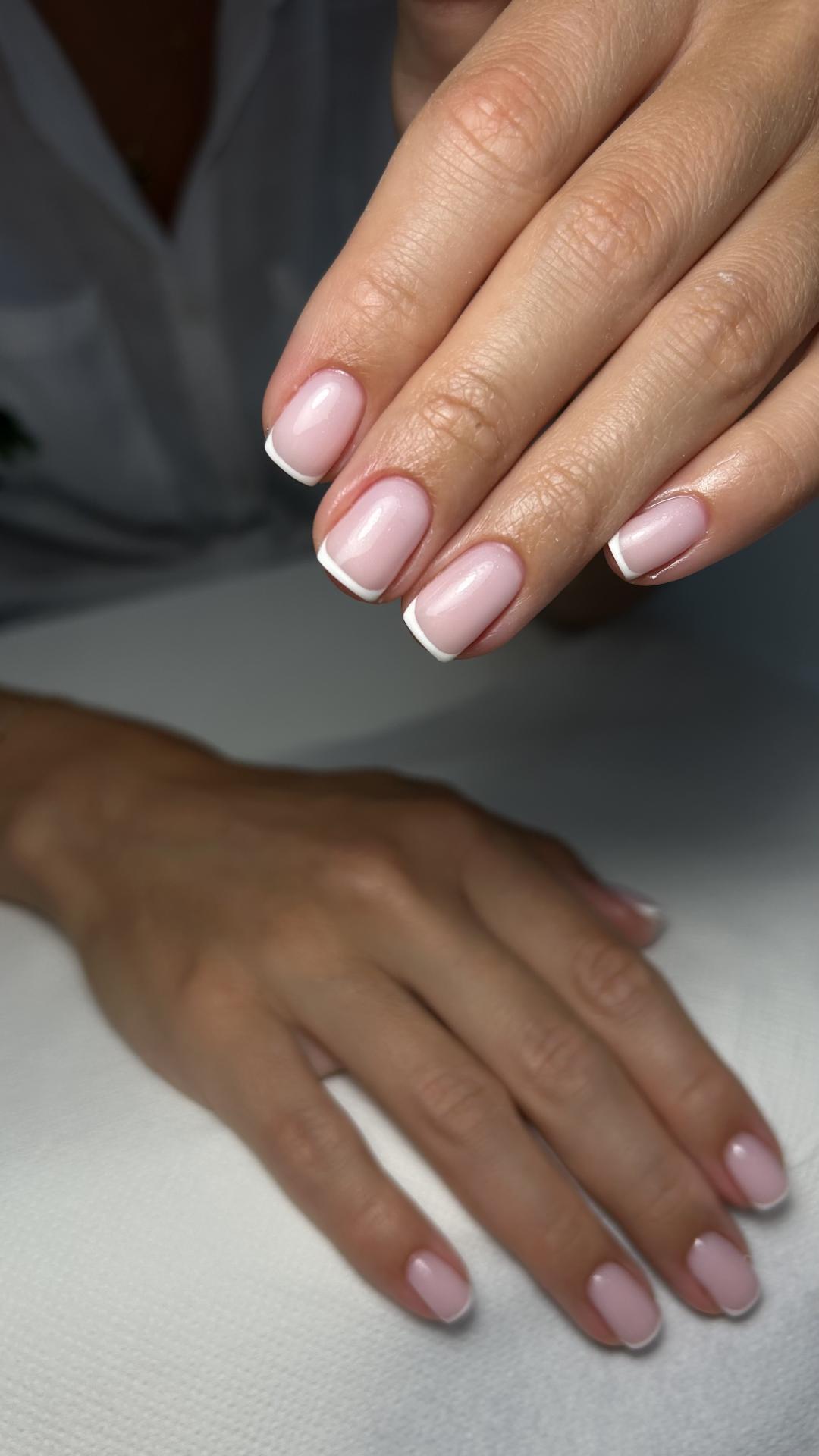 French - dodatak uz uslugu - Vanilla rain beauty - Banovo brdo, Beograd Lakiranje noktiju Nokti Lakiranje noktiju, Beograd, Banovo brdo