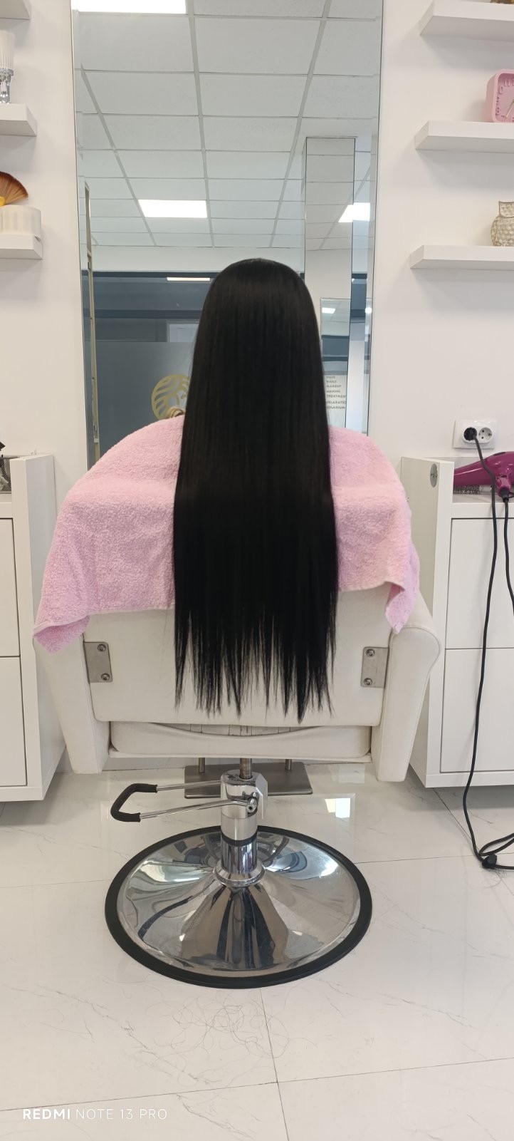 Grkinja Beauty Studio #krusevac Feniranje i stilizovanje Feniranje - ekstra duga kosa